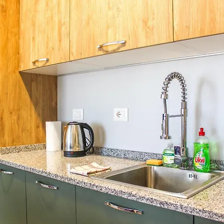 Apartment 1225
